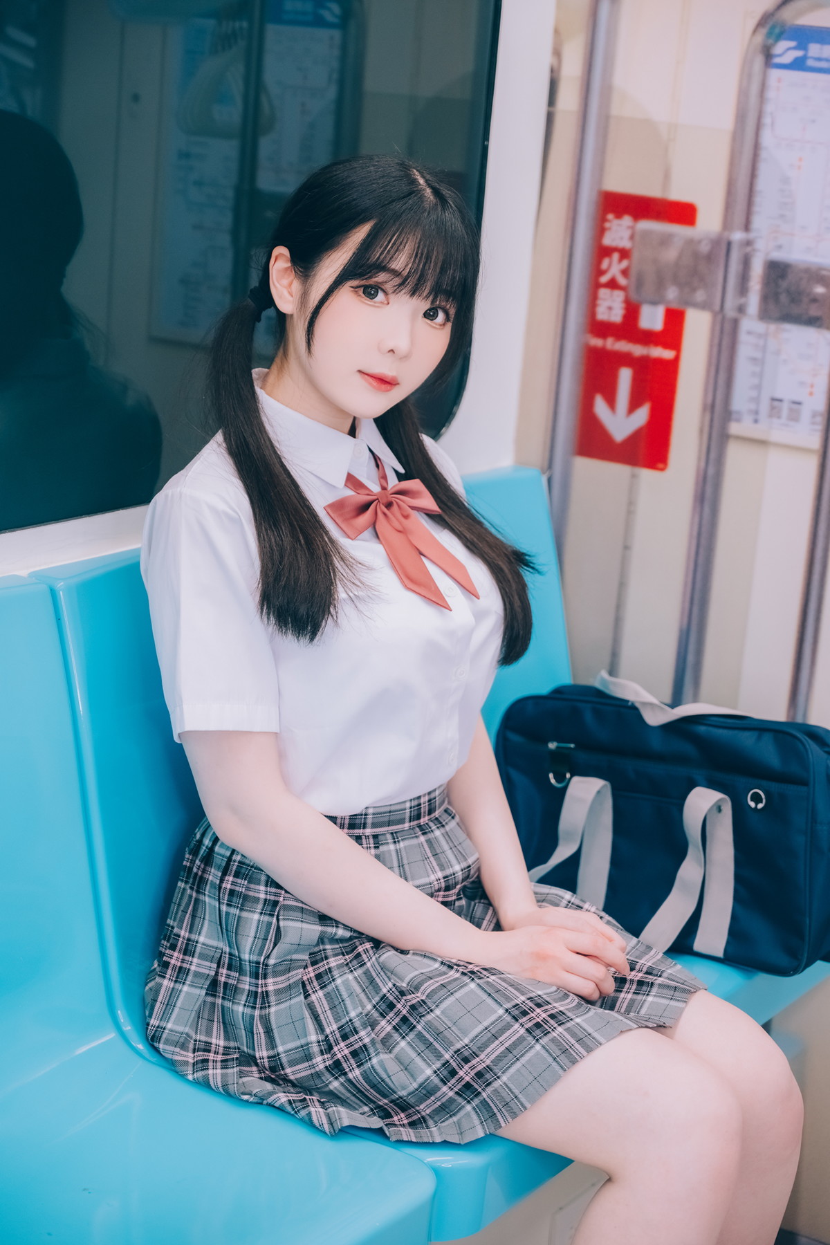 【在线套图】Cosplay 霜月shimo Tokimeki Metro Set.02
